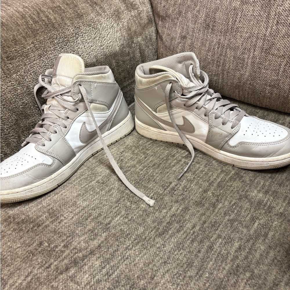 Jordan Sneakers in Gray and White - Picture 3 of 3